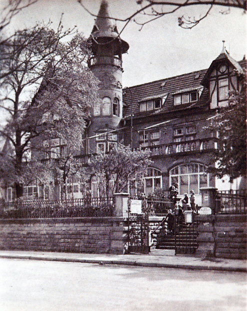 Die Freie Waldorfschule Uhlandshöhe in Stuttgart, gegründet 1919